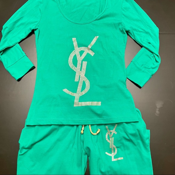 Green and gold monogram set - Picture 4 of 9